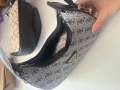 Guess чанта, снимка 4