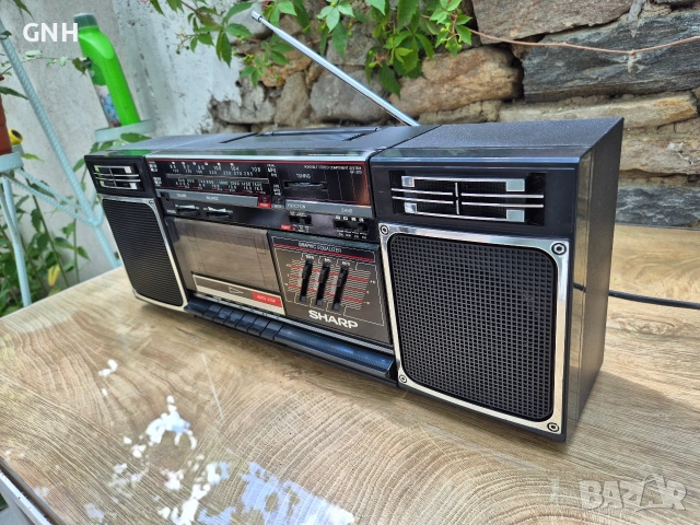 Радиокасетофон Sharp GF-320H(BK), снимка 4 - Радиокасетофони, транзистори - 55187588