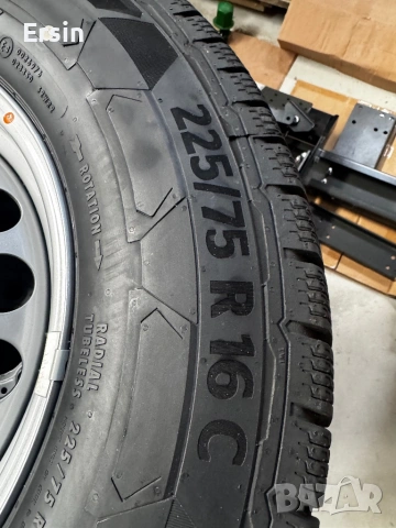Гуми с Оригинални джанти 225/75 R16 C Continental VanContact Winter Свалени  от чисто нов HYMER 4x4 , снимка 6 - Гуми и джанти - 54549631