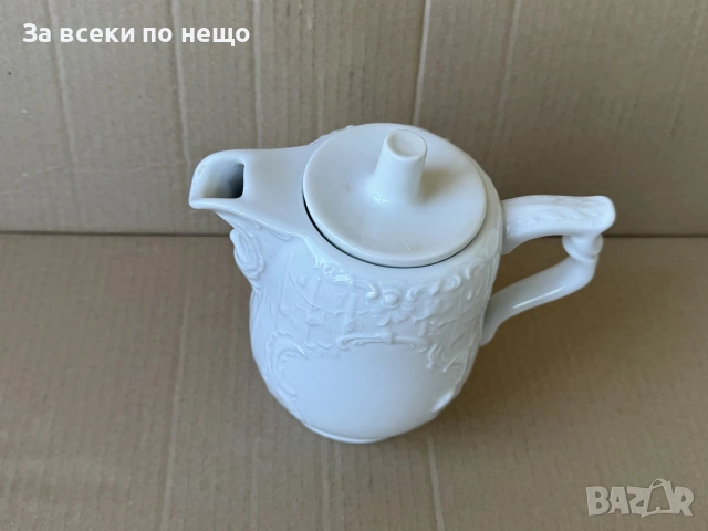 Немски Порцеланов Чайник Rosenthal , Кана за кафе , мляко, снимка 2 - Сервизи - 55290056