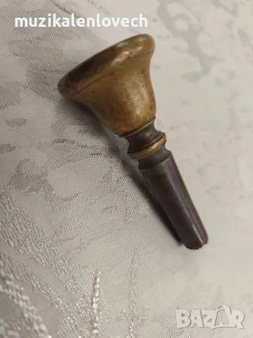Миндщук Vintage за АлтХорн Lignatone Чехословакия