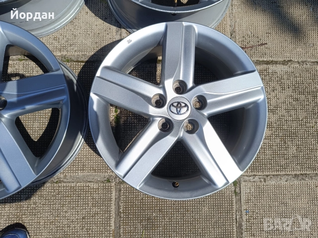 ОРИГИНАЛНИ джанти 17 ' цола 5x114,3 Toyota Auris / Тойота Аурис 7J ET50, снимка 5 - Гуми и джанти - 54793436