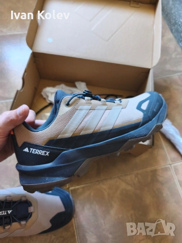 Маратонки Adidas Terrex , снимка 4 - Маратонки - 54499428
