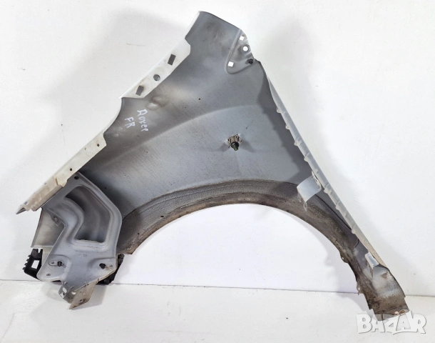 Десен Калник Dacia Dokker Дачиа Докер, снимка 2 - Части - 53966233