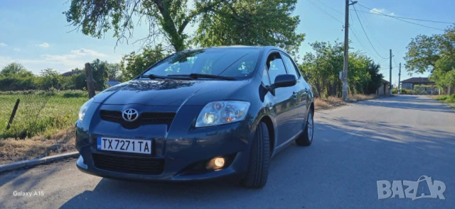 Toyota Auris, снимка 9 - Автомобили и джипове - 54602096