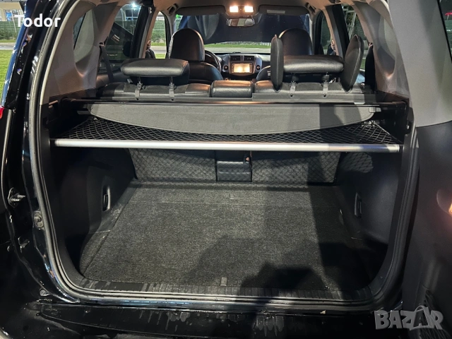 Toyota RAV4 2.2D 4x4 AC, снимка 8 - Автомобили и джипове - 54251205