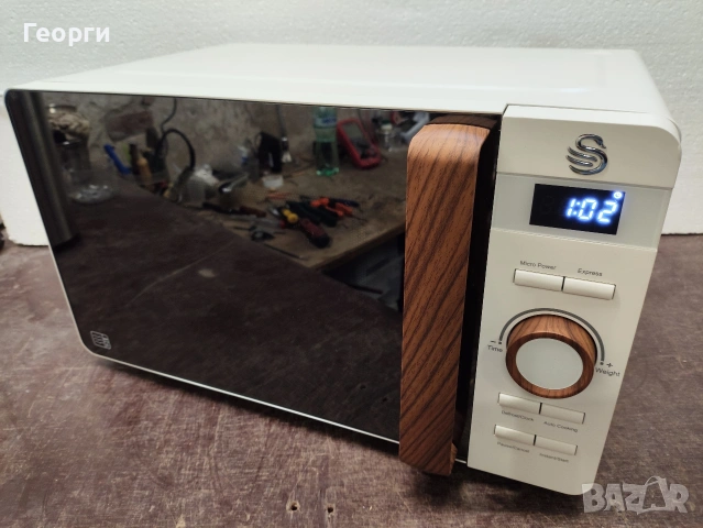 Микровълнова печка SWAN