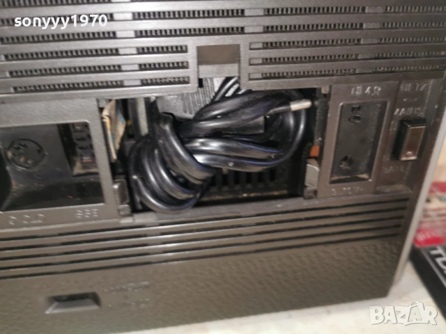 GRUNDIG SATELLIT 2100-MADE IN GERMANY-ВНОС SWISS 0706260845L4, снимка 13 - Радиокасетофони, транзистори - 54805786