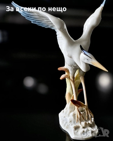 Hutschenreuther Achtziger Germany Porcelain Heron / Crane Bird “Жеръвът” Код P2239, снимка 8 - Колекции - 54232878