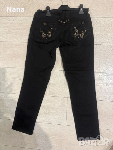 ВСИЧКИТЕ ЗА 20€ Кожена пола, дънки с капси и бродерия,дантелено боди,бяла риза,черна блуза , тениска, снимка 7 - Туники - 54834804