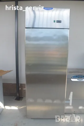 Хладилен шкаф Tecnodom