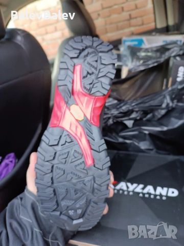 Туристически обувки , снимка 5 - Други - 54239579