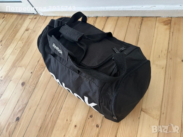 Reebok сак чанта оригинален, снимка 4 - Сакове - 54438587