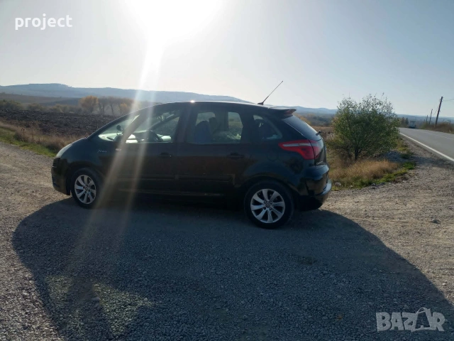 Citroen C4 Picasso 1.8 АГУ CLIMA, снимка 6 - Автомобили и джипове - 55271939