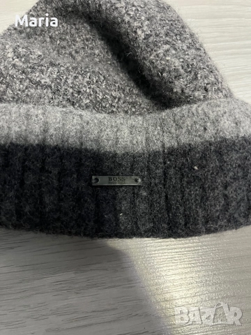Оригинална зимна шапка Hugo Boss – вълнена, снимка 2 - Други - 55127002