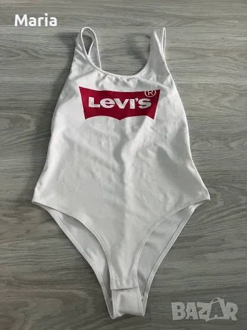 Levi’s боди в бял и в черен цвят
