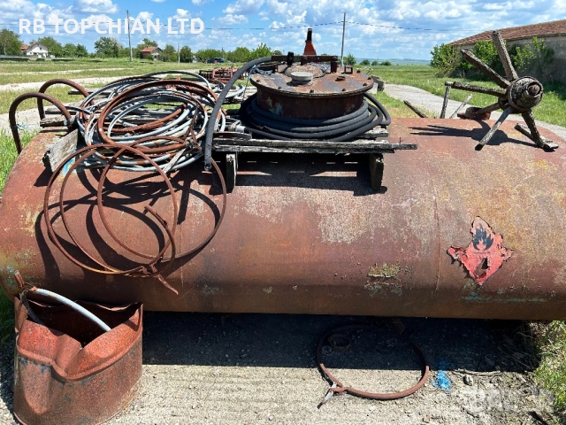 Цистерна 4200 л от ГАЗ-53 – много запазена, снимка 3 - Селскостопанска техника - 54603175