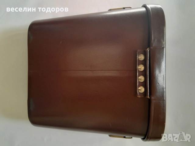 бинокъл Карл Цайс jenoctem 7x50 W, снимка 11 - Колекции - 54168728