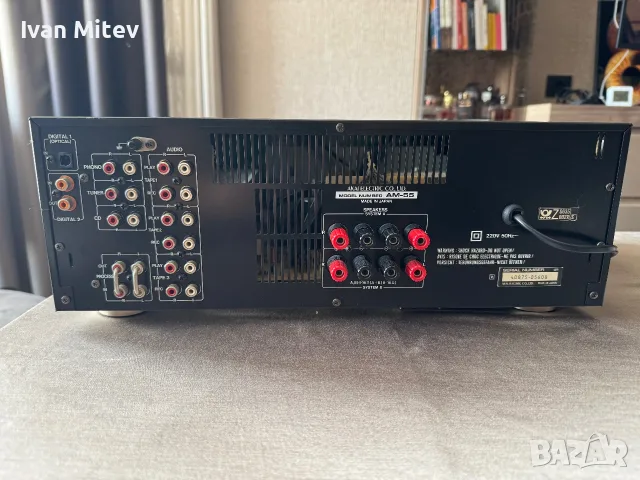 Продавам усилвател AKAI, снимка 3 - Ресийвъри, усилватели, смесителни пултове - 55484446