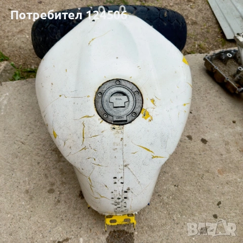 Yamaha yzf r6 Ямаха узф р6 резервоар 