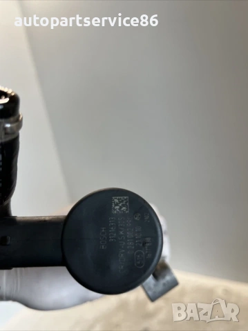 Рейка за гориво с датчик за Volvo S60 2.0 TDI (2012) 0445215023, снимка 2 - Части - 54110545