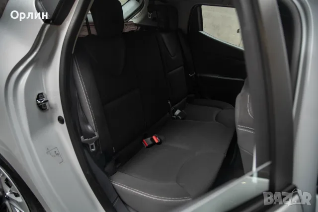 Renault Clio 4 1.5D, снимка 8 - Автомобили и джипове - 55394521