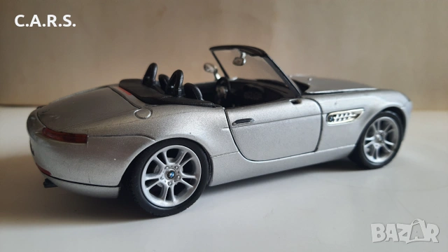 BMW Z8 Roadster Motor Max 73257 - Мащаб 1:24, снимка 6 - Колекции - 54997847
