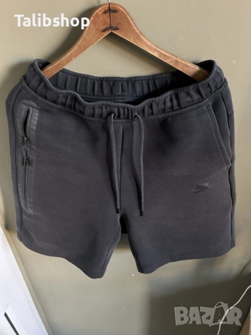 Nike шорти TECH FLEECE