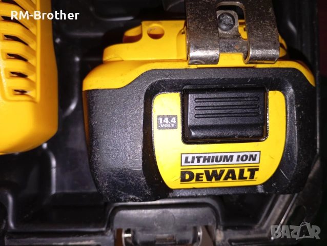 Комплект винтоверт ударен гайковерт зарядно и батерии DeWalt, снимка 5 - Винтоверти - 55243671