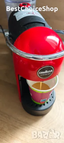 Кафемашина Lavazza A Modo Mio, снимка 2 - Кафемашини - 55507783