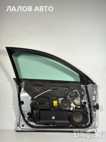 Предна лява сива врата Audi A6 C6 (04-08)г., снимка 2 - Части - 54778878