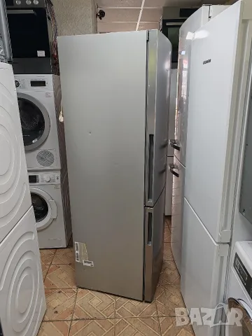 Иноксов комбиниран хладилник с фризер Сименс Siemens A +++ 2 години гаранция! , снимка 10 - Хладилници - 55328994