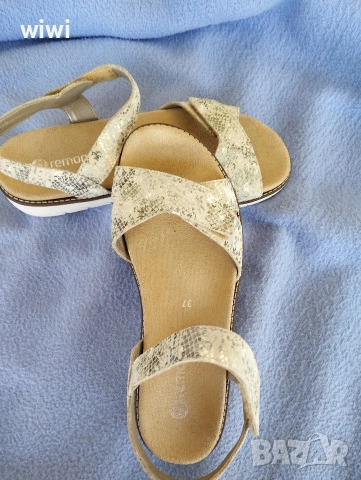 Сандали Remonte номер 37.