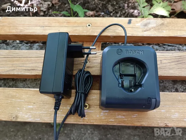 Bosch GAL 12V-20 зарядно