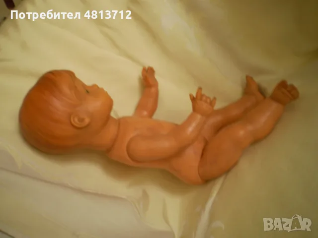 Винтидж гумена кукла от ГДР е с размери приблизително 35 см  се отличава с релефна коса., снимка 4 - Колекции - 55435493