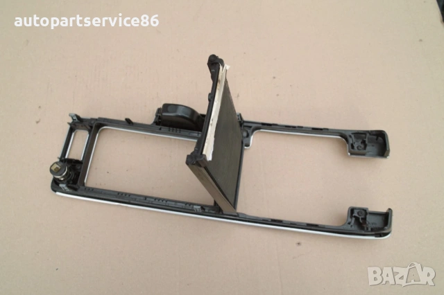 Облицовка на централна конзола за Volvo S40 2.0 TDI (2009) 30755395, снимка 2 - Части - 54111428