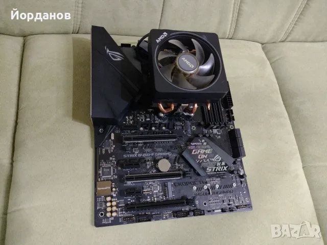 Asus ROG Strix B450-F Gaming + Ryzen 7 3700x + AMD Wraith Prism RGB Cooler, снимка 7 - Дънни платки - 55606756