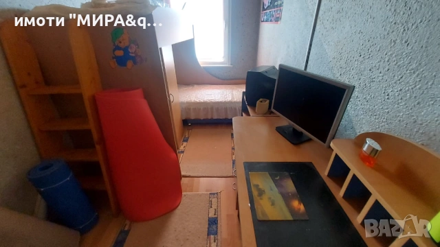 Едноетажна къща с голям двор и допълнителни постройки в с.Войводово,обл.Хасково, снимка 11 - Къщи - 54291413
