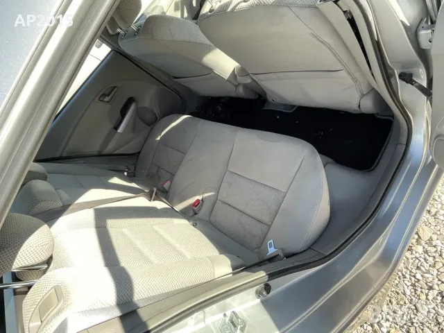 Honda Insight 1.3i Hybrid Elegance 2010. На части., снимка 8 - Части - 55310569