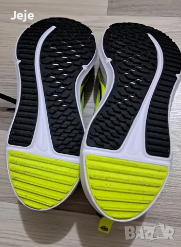 Нови маратонки Nike номер 38.5 , снимка 5 - Детски маратонки - 55351449