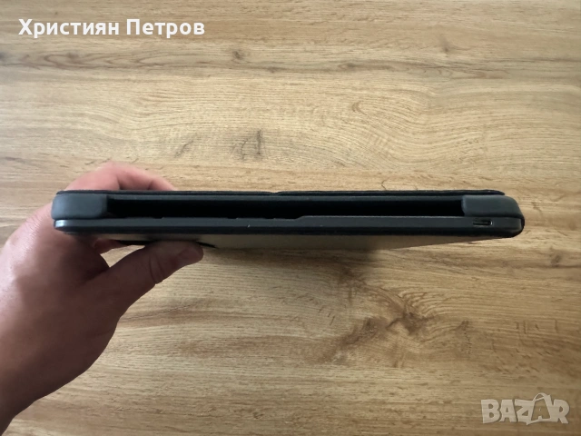 КАТО НОВА !!! Безжична клавиатура - кейс и поставка - LOGITECH Slim Folio Pro - iPad Pro 12.9, снимка 8 - Клавиатури и мишки - 55130134