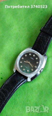 Винтидж от 80-те механичен Съветски USSR часовник ZARIA 17-JEWELS  с ръчно навиване