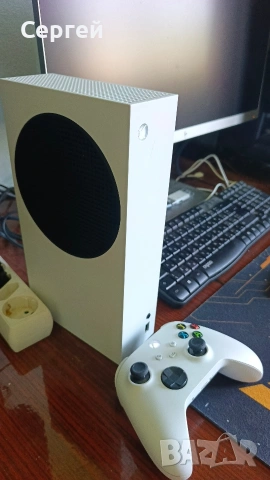 продавам Xbox series S