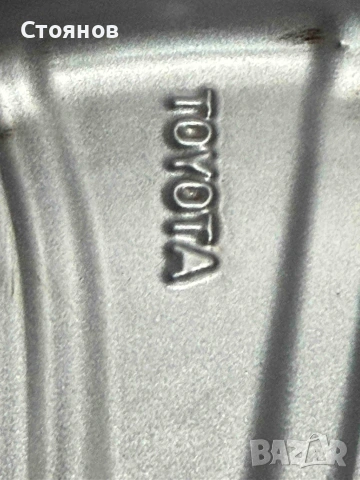 Оригинални лети джанти Тойота 15"+ почти нови гуми CONTINENTAL летни с TPMS датчици, снимка 11 - Гуми и джанти - 55199458