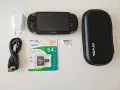 Sony PS Vita Playstation Vita - качени много игри - хакната, снимка 1
