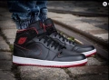 кецове / маратонки  Nike Air Jordan 1 Mid  номер 43 ,5-44, снимка 1