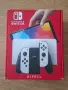 Nintendo Switch OLED White + игра Miitopia, снимка 6