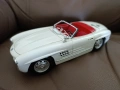 Mercedes-Benz 300 SL Roadster BURAGO- PREMIUM EDITION , снимка 1