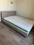 Продавам запазена спалня в комплект с подматрачна рамка и двулицев матрак. , снимка 1
