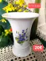 Ваза с виолетки , снимка 1